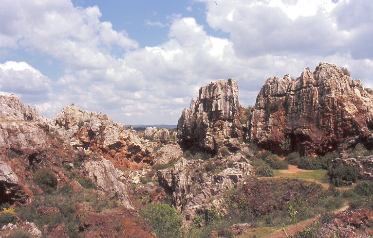 Vía verde Sierra Norte de Sevilla Cerro del Hierro by Antonio Tejero