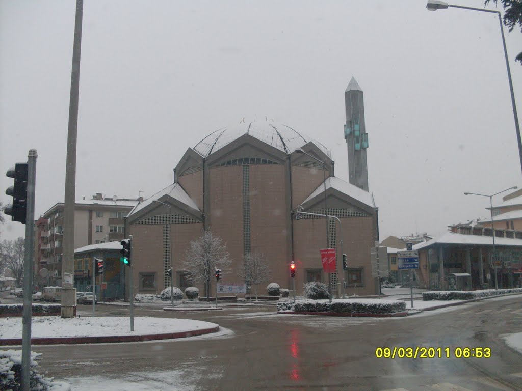 SANİ KONUKOĞLU CAMİİ by ozgen akpolat