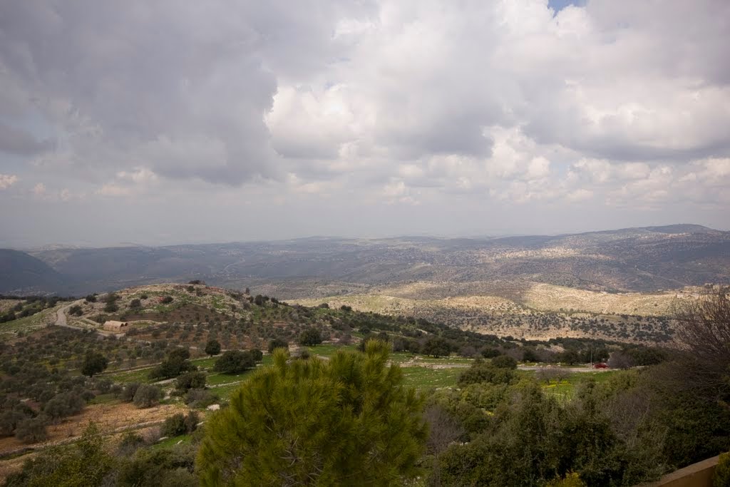 Looking northwest from Mar Elias by rockman