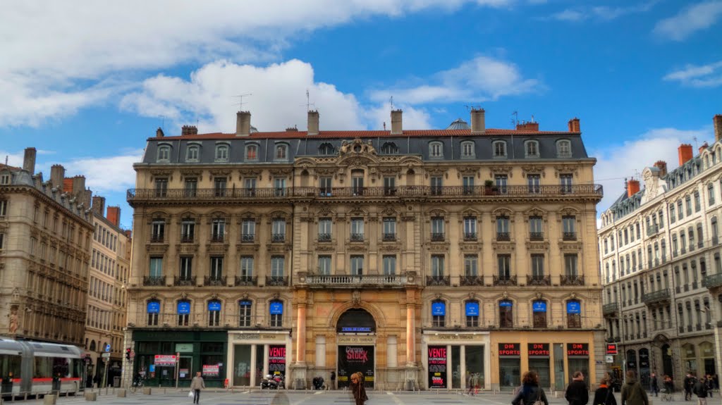 Vue de la place des terreaux by brabantus