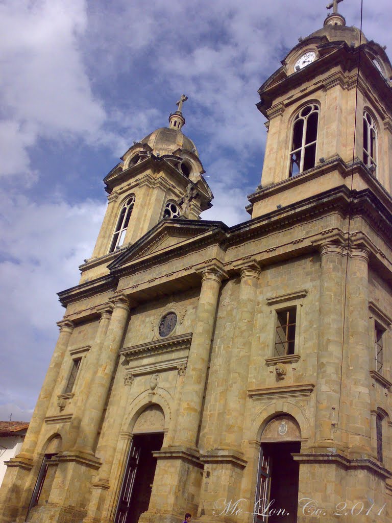 Catedral "Nuestra Señora del Socorro" Socorro -Santander. by Ed.Me.Mo.