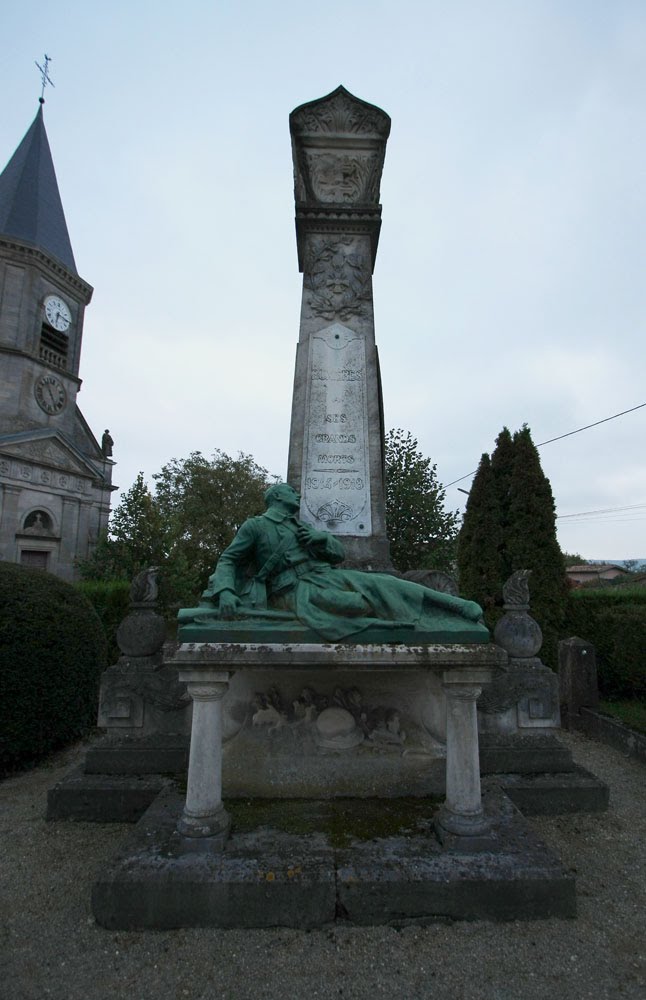 Monument-aux-Morts, Buxières-sous-les-Côtes by Annelies-V