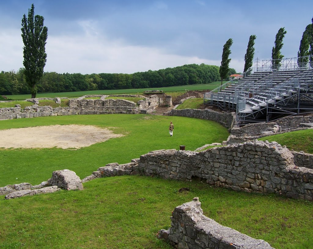 Bad Deutsch-Altenburg-The amphitheatre by IvaF