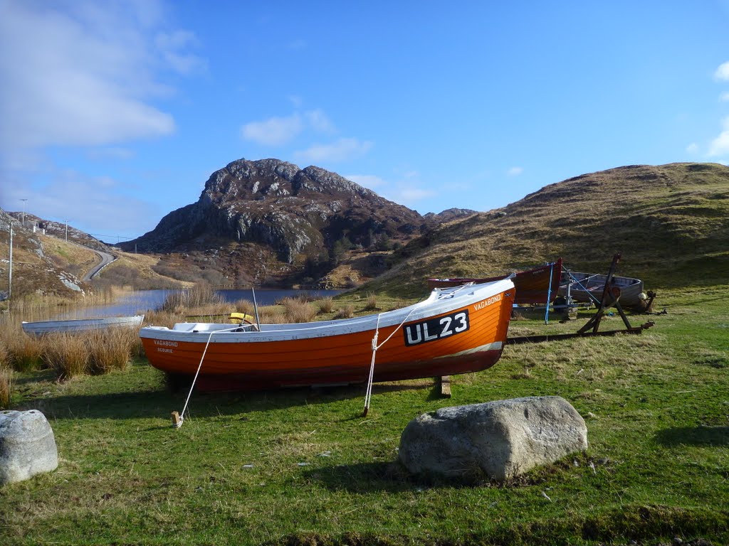 Tarbet, boat well moored by widdeni - Keep Panoramio