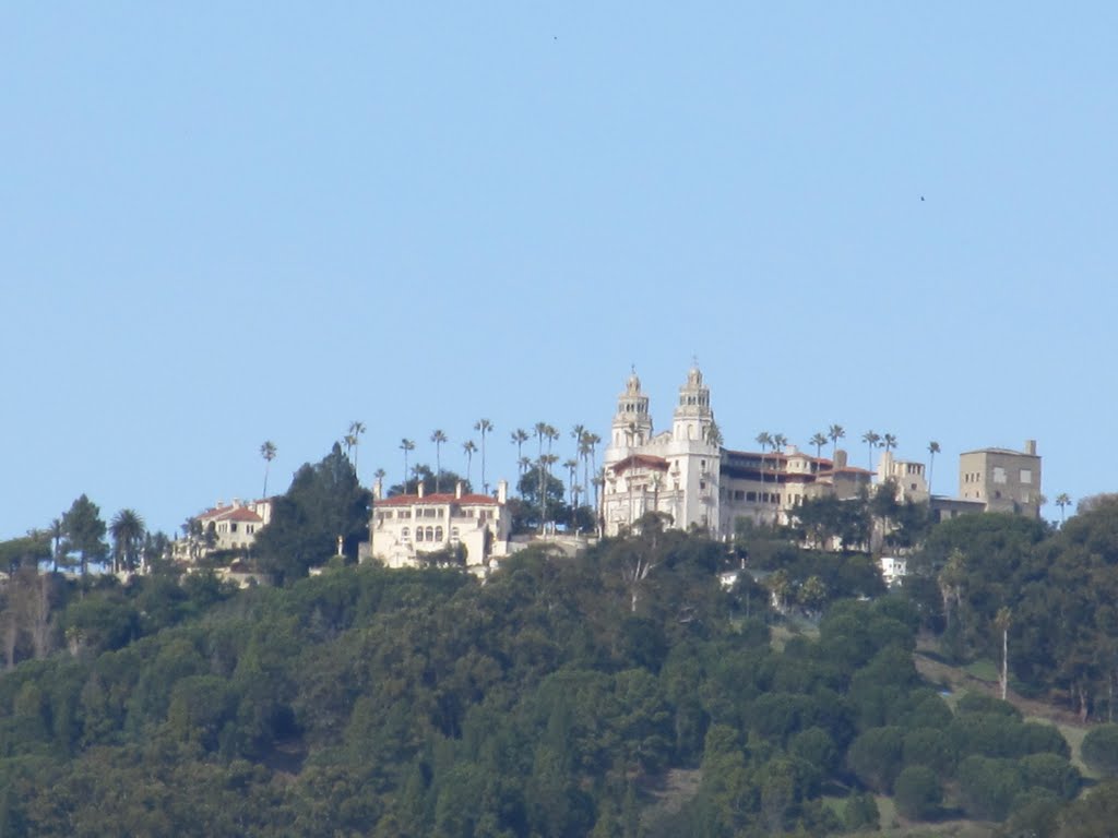 Hearst Castle (trying out my new superzoom camera) by M.Tijssen