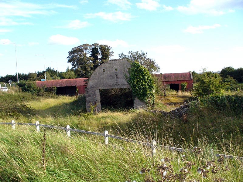 Old farm by Bestia