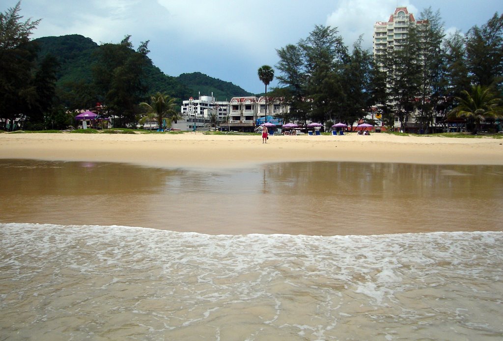 Karon Bay Beach, Phuket by MSFOTO