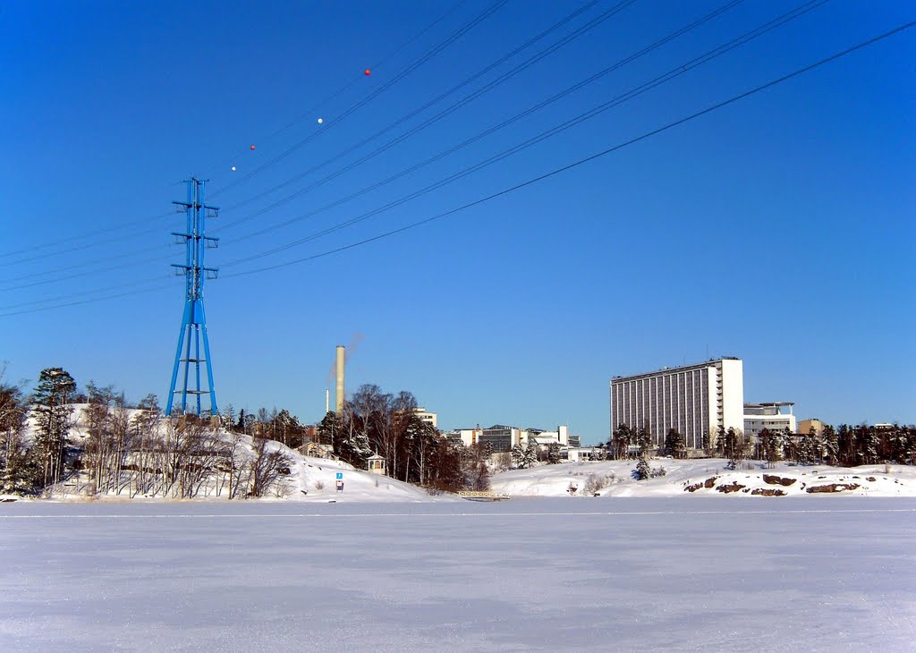 Winter view of Humallahti bay and Meilahti hospital by Petteri Kantokari