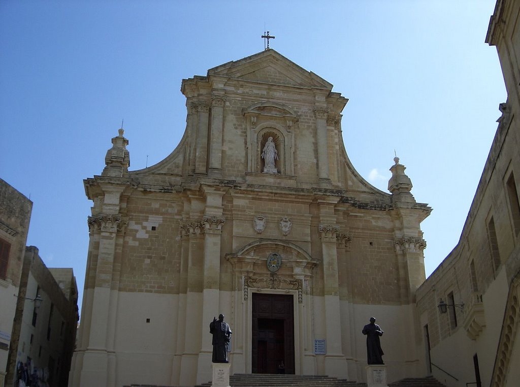 Kathedrale, Victoria by Thomas Klippel