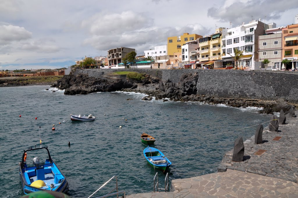 El Abrigo Harbour by Harkerfamily