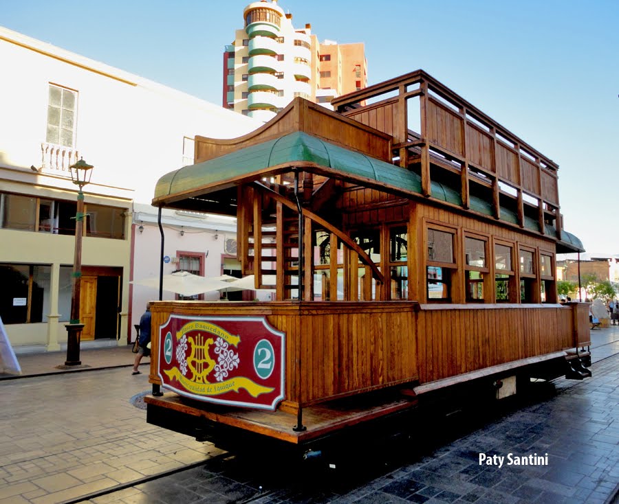 Paseo Baquedano, Iquique, Chile. by Patricia Santini