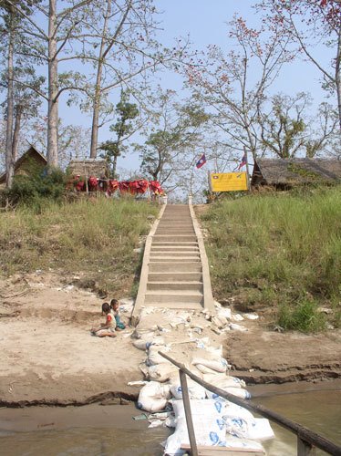 Entry to Laotian island in the Mekong by therathacker