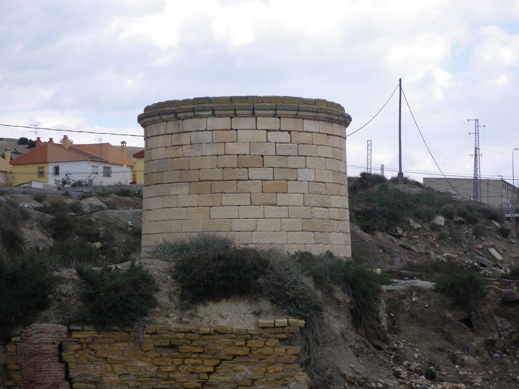 Aljibe romano el torreon al lado del puente romano en la malaha granada by juropama