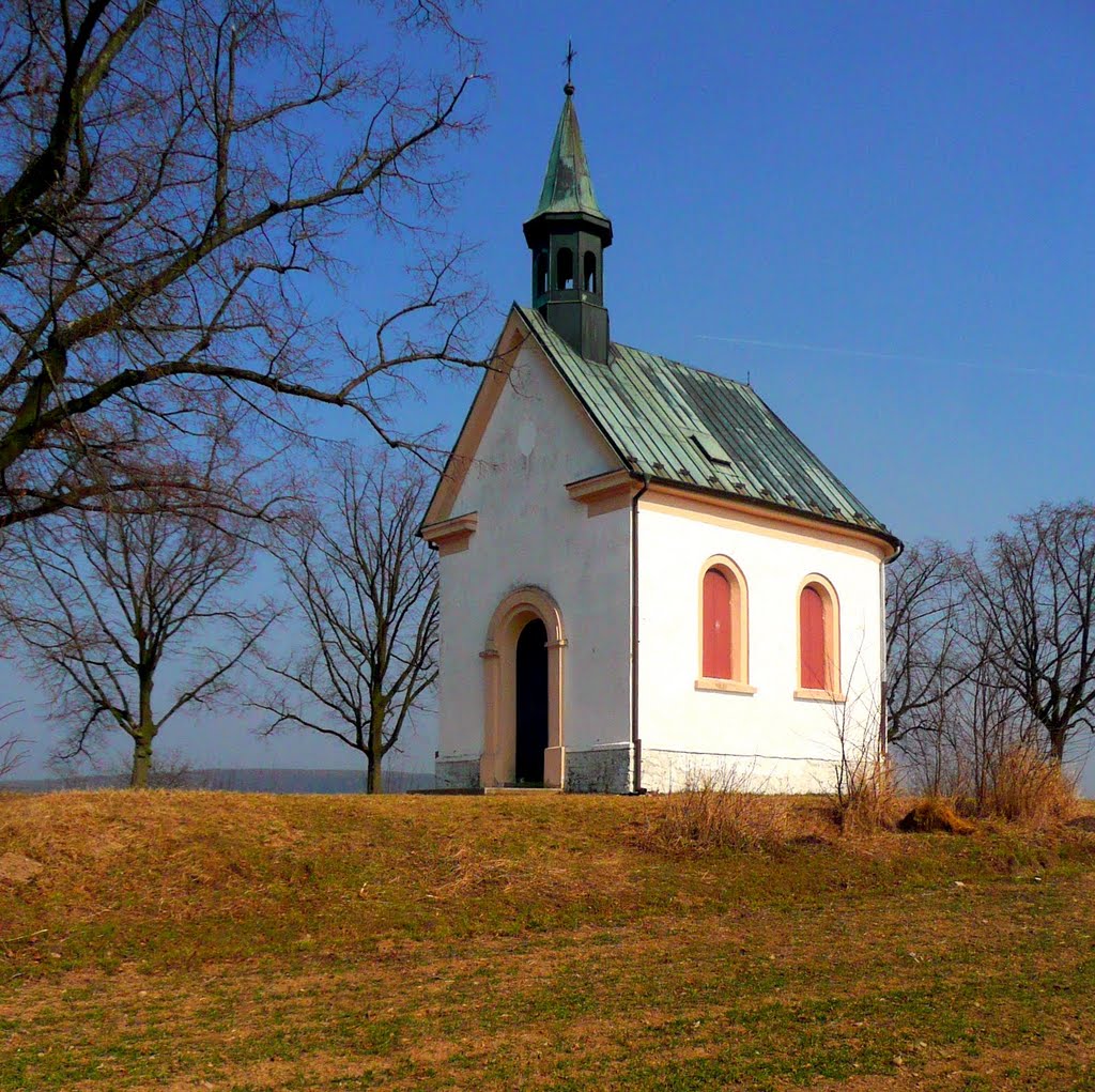 Brno Líšeň, kaple Panny Marie Pomocnice - la chapelle de Notre-Dame-Auxiliatrice by Zdenek Mario