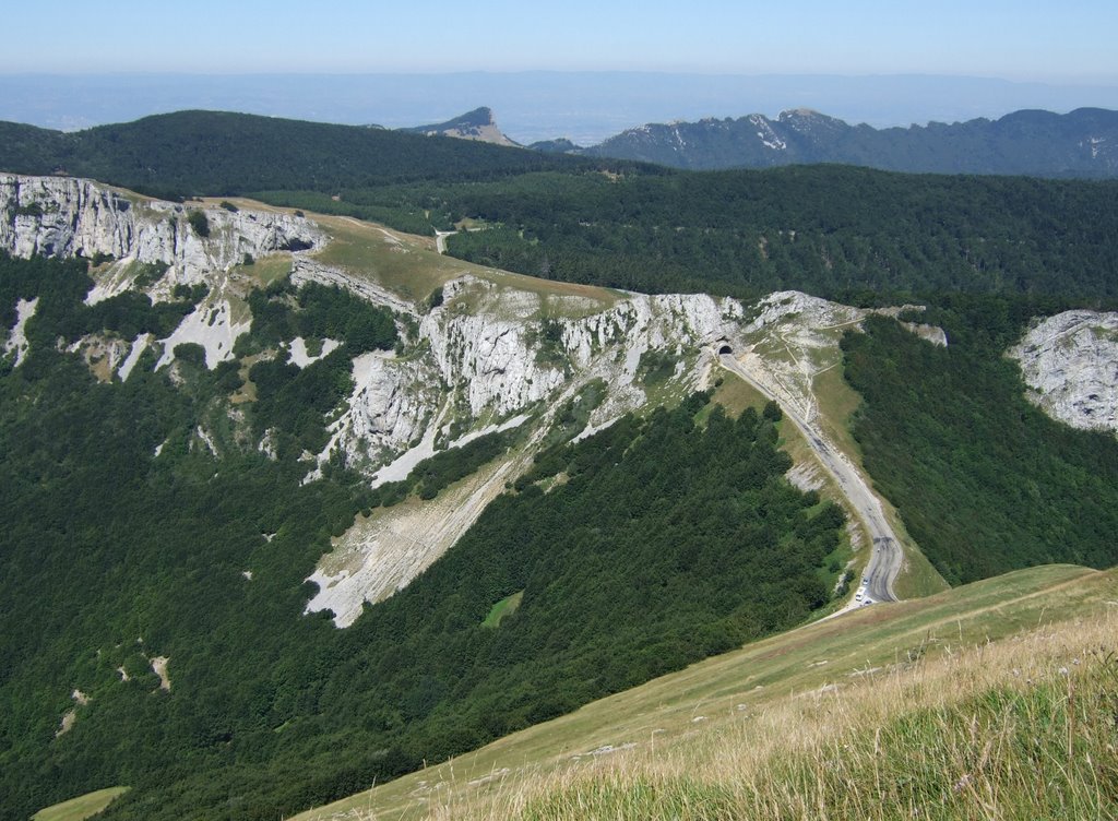 Le col de la Bataille vu du Roc Toulau by gordet