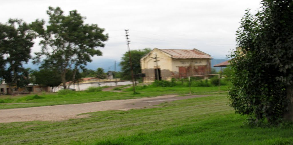 Estacion los Cerrillos (www.aenbici.blogspot.com) by aenbici