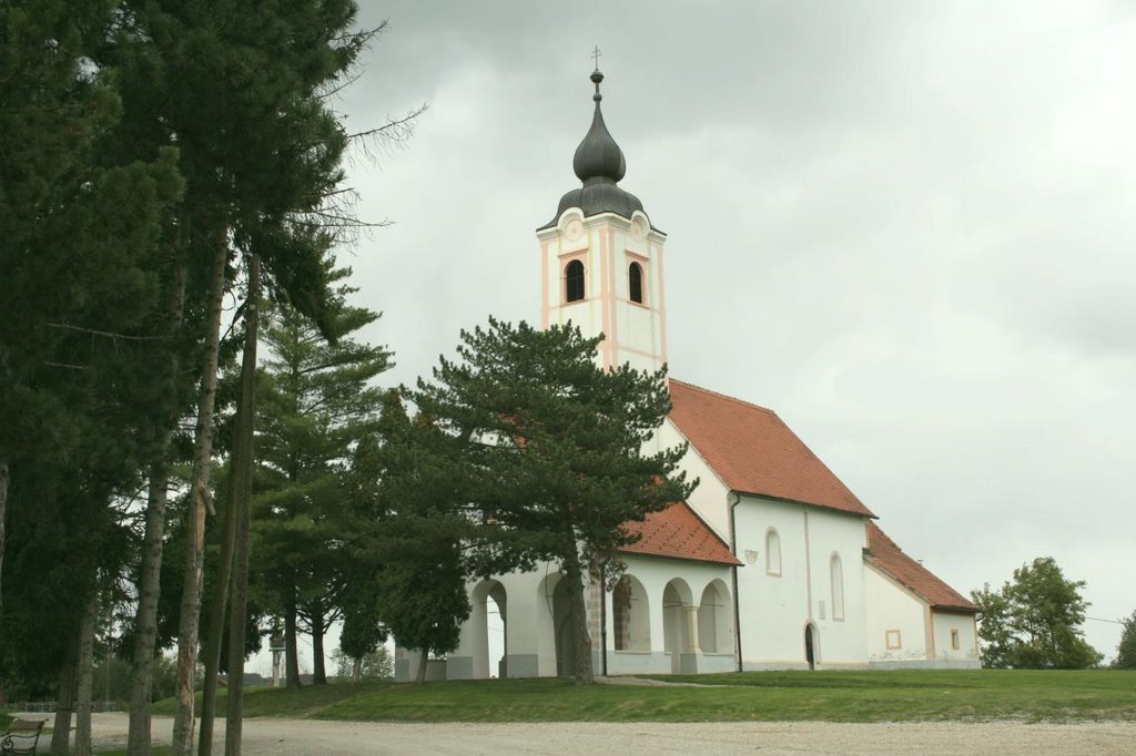 Crkva u Lovrečanu by treb