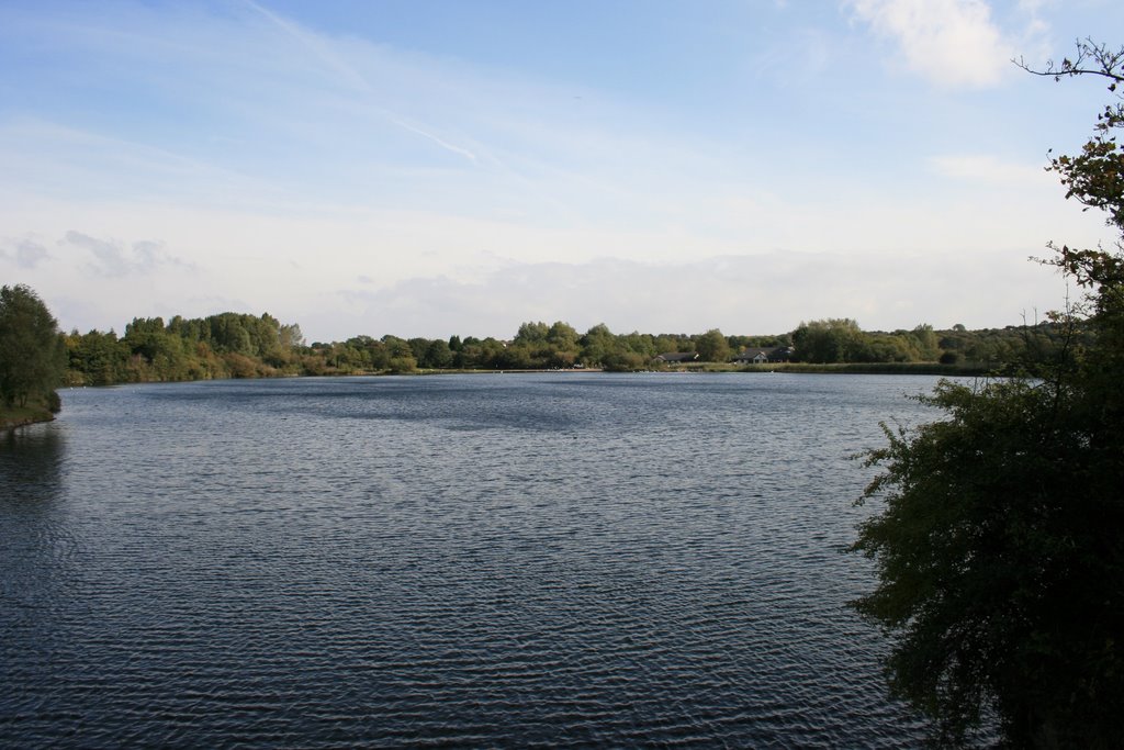 Cosmeston Lake from its Bridge by fillup