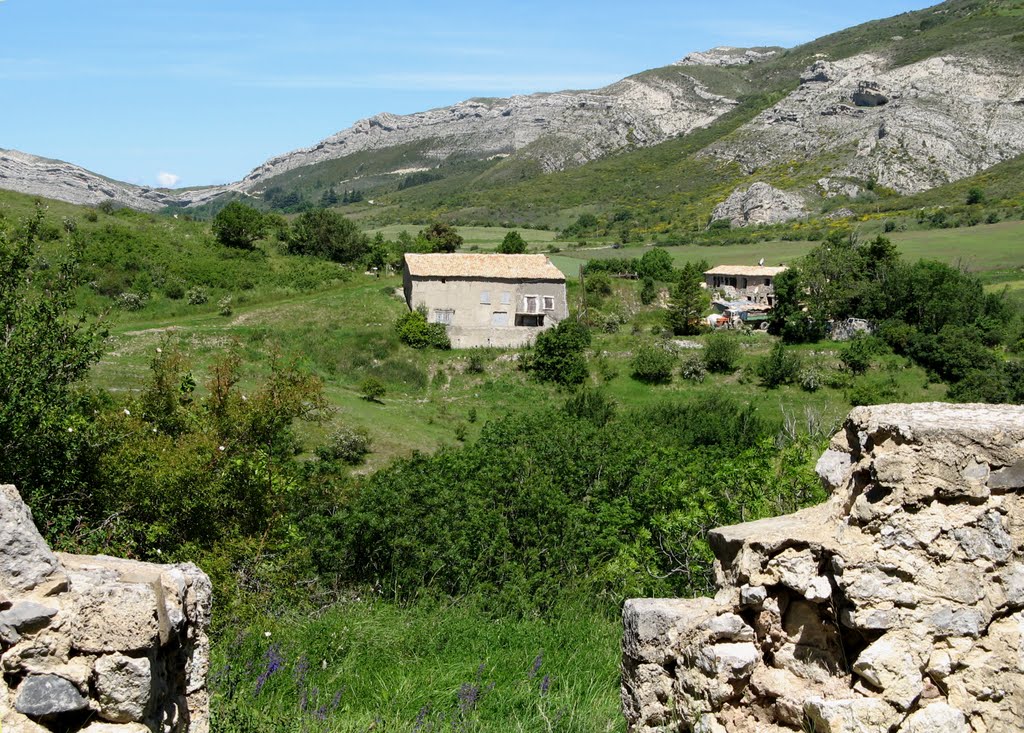 Saint-Geniez de Dromon/Chabert Provence-Alpes-Côte d'Azur France Chabert vanaf de kapel 2008 by Bert Denies