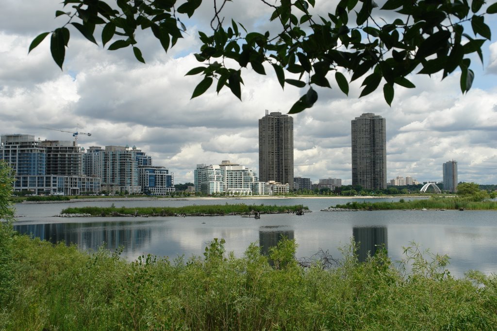 Humber Bay Park East by PhotoTravelPages