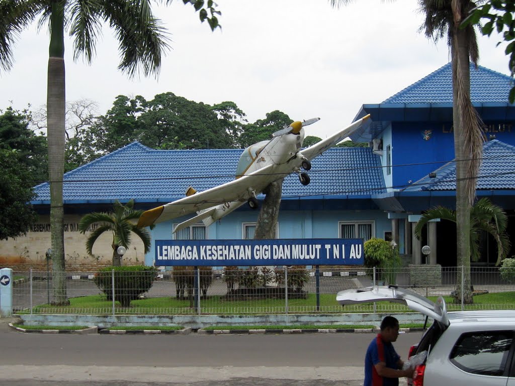 Lembaga Kesehatan Gigi dan Mulut TNI-AU - Air Force Dental Institute by endonesia