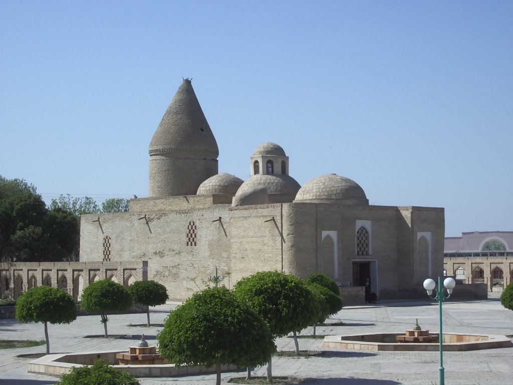 Bukhara - Source - Uzbekistan by © SisAnnick