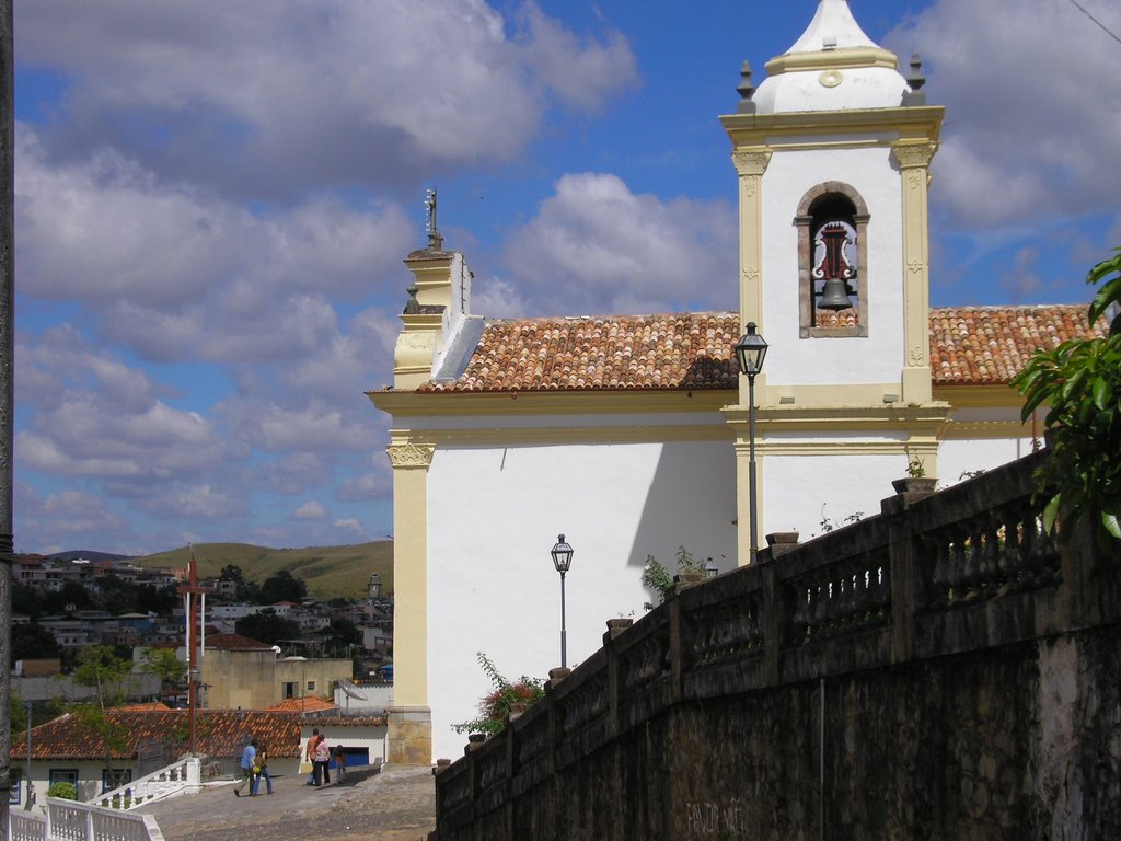 Vista lateral da Igreja das Mercês by Duvalim