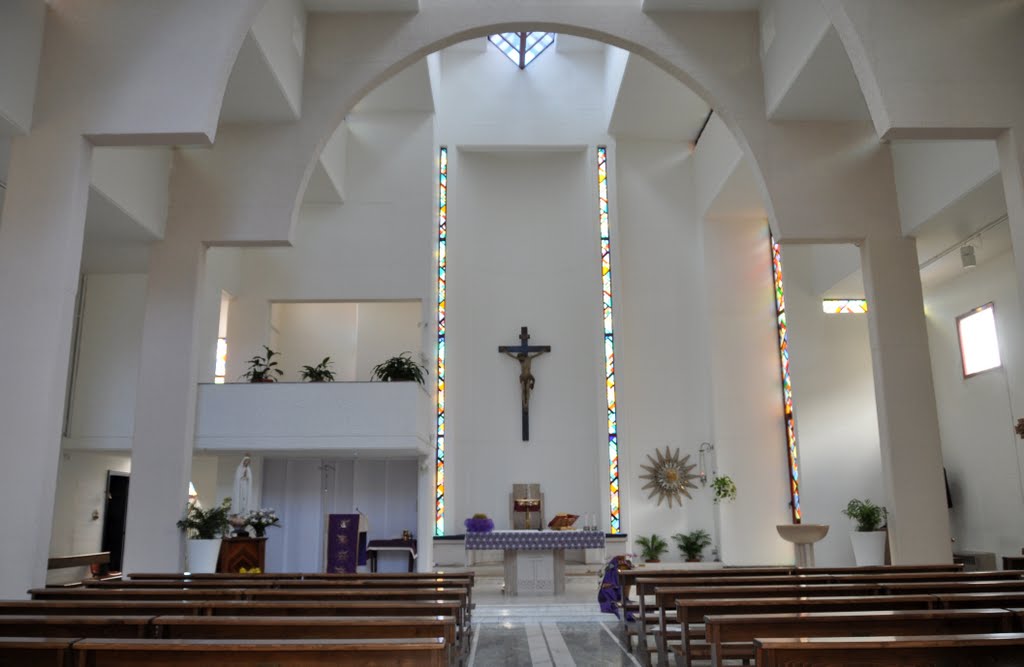 GDA - Torelli di Mercogliano, chiesa di San Nicola, interno - 2011 by PINODALESSANDRO