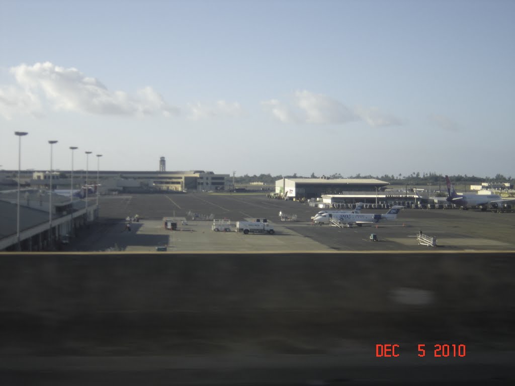 Honolulu International Airport by Barnard