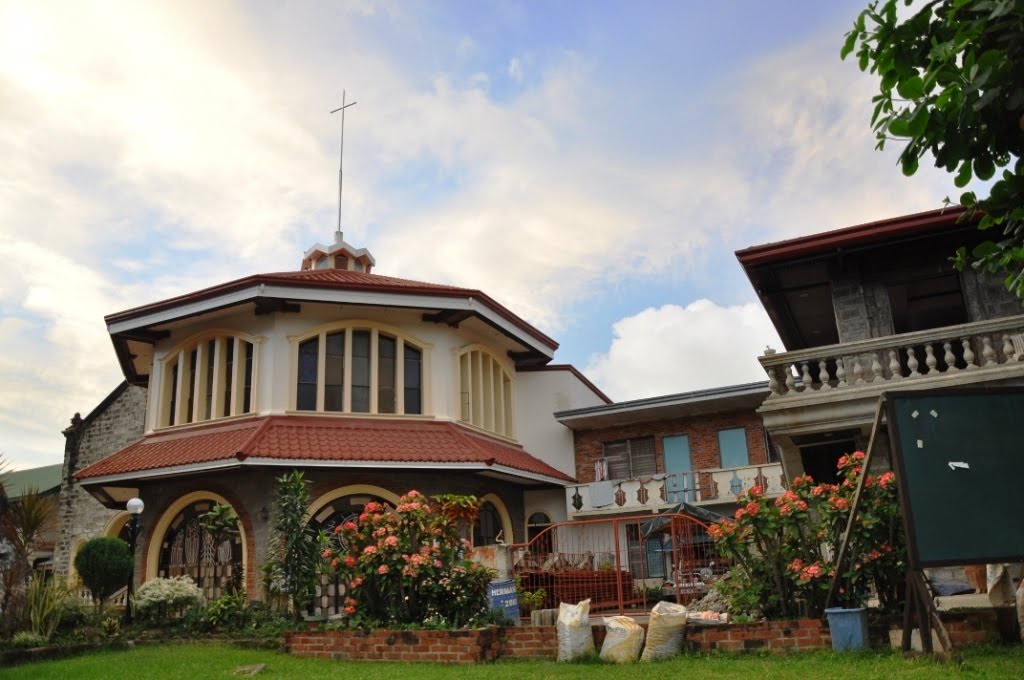 Biglang-Awa Church by Florante