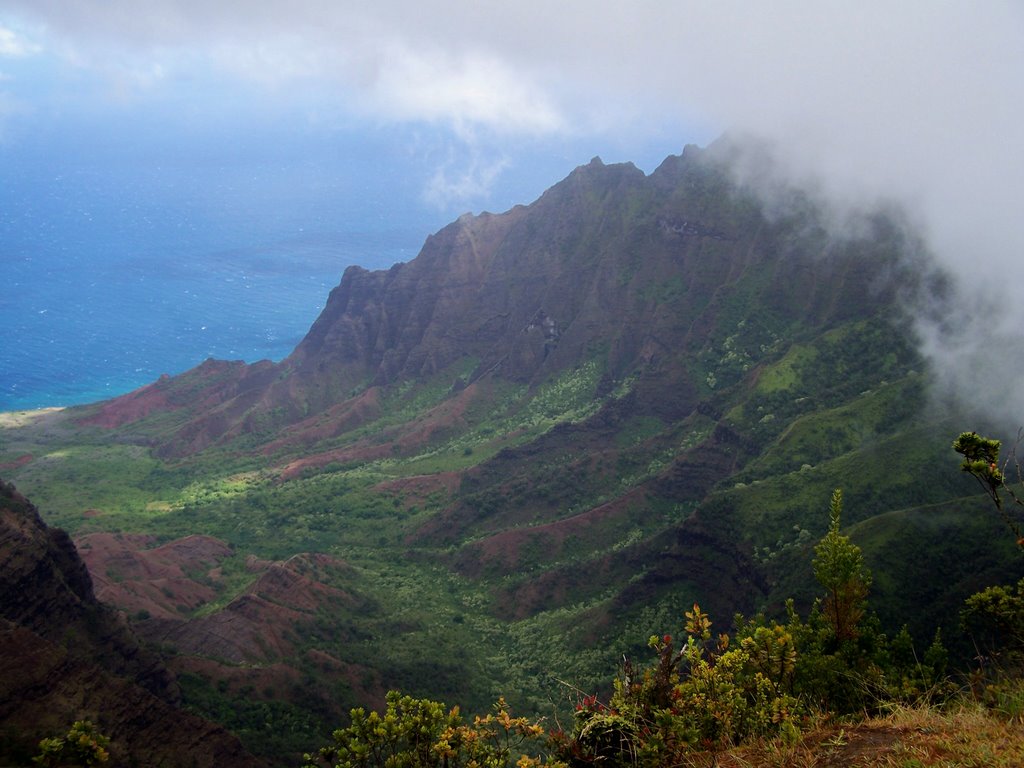 Kalalau valley by obijuanspeakobi