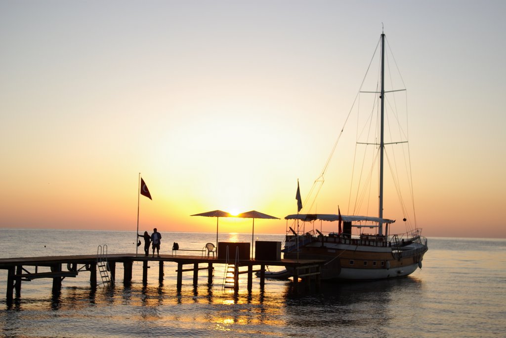 Sunrise on PALMIYE beach by François PITROU_CHARLIE