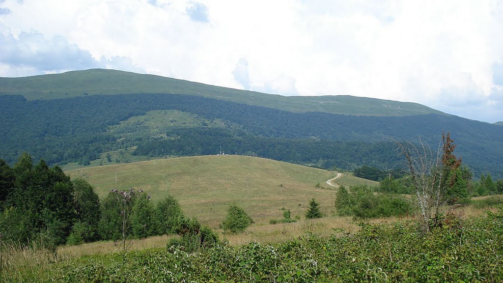 Jb - lipiec 2010 - Bieszczady 208 by jb.