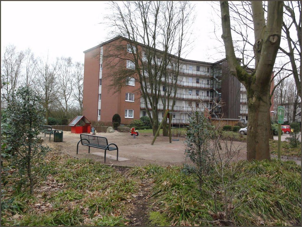 Spielplatz in der Willy-Meyer-Straße, März 2011 by Dan-Fan