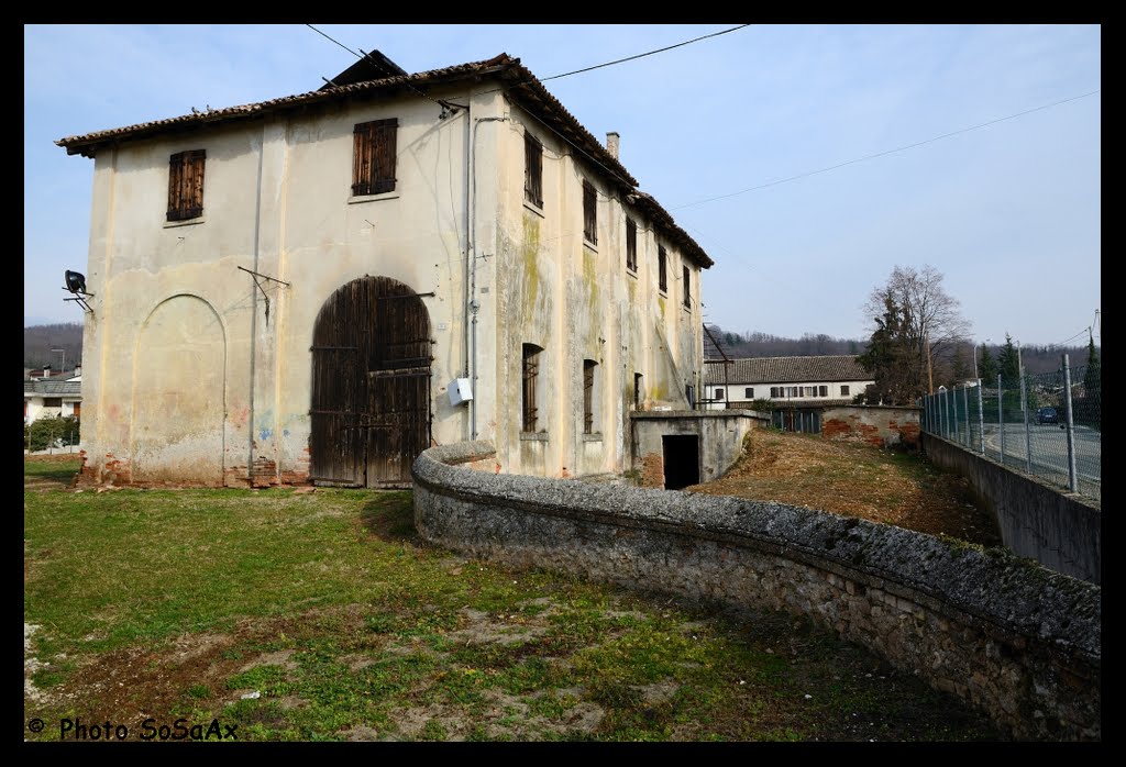 Vecchio edificio industriale (Segheria) - Volpago del Montello (TV) by Silvio Fagotto Fotografia