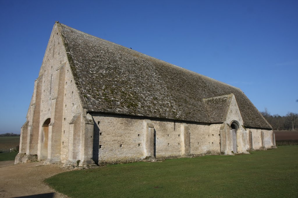 Great Coxwell tithe barn - built approx 1300 by henryspencer