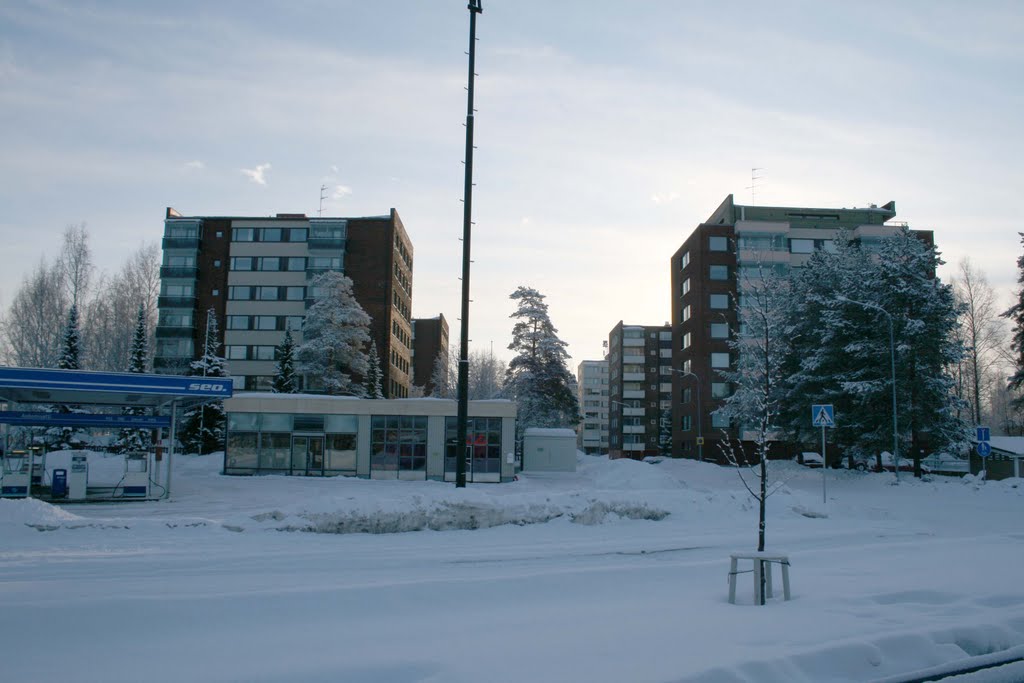 Mänttä, Center, Streets Pohjaväreenkatu And Hallituskatu, Gas Station And Skyscrapers, 20 March 2011 by Johanan Järvinen