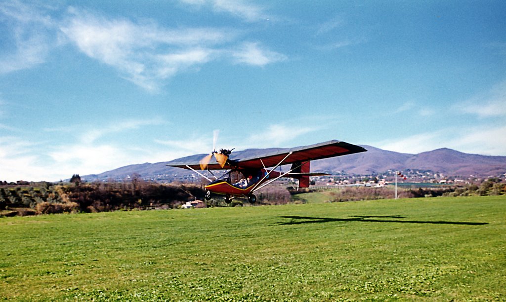 Aviosuperfice Artena ed il monte Artemisio sullo sfondo, Artena by © Fabio Rosati ©