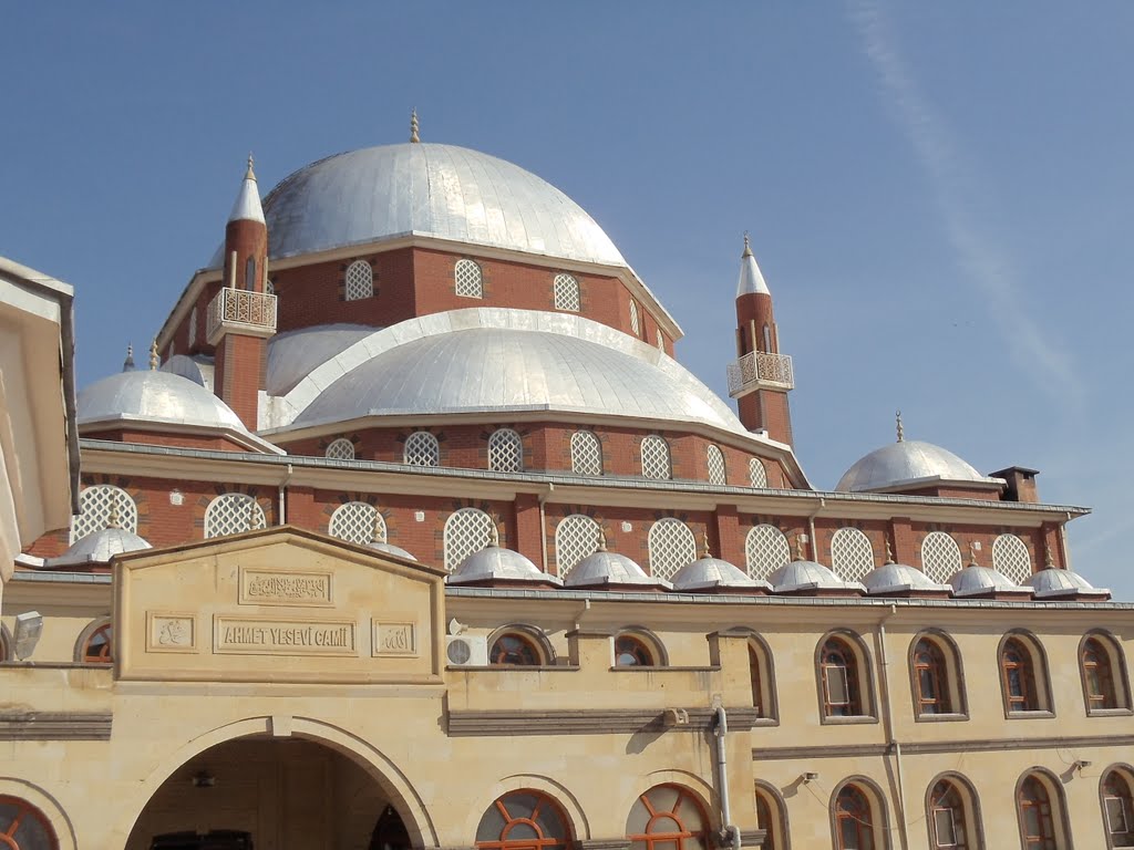 Ahmet Yesevi Camii Çankırı by muradium