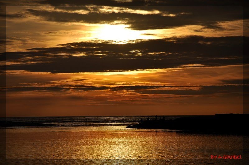 Pôr do Sol em Luanda by Adalberto Gourgel