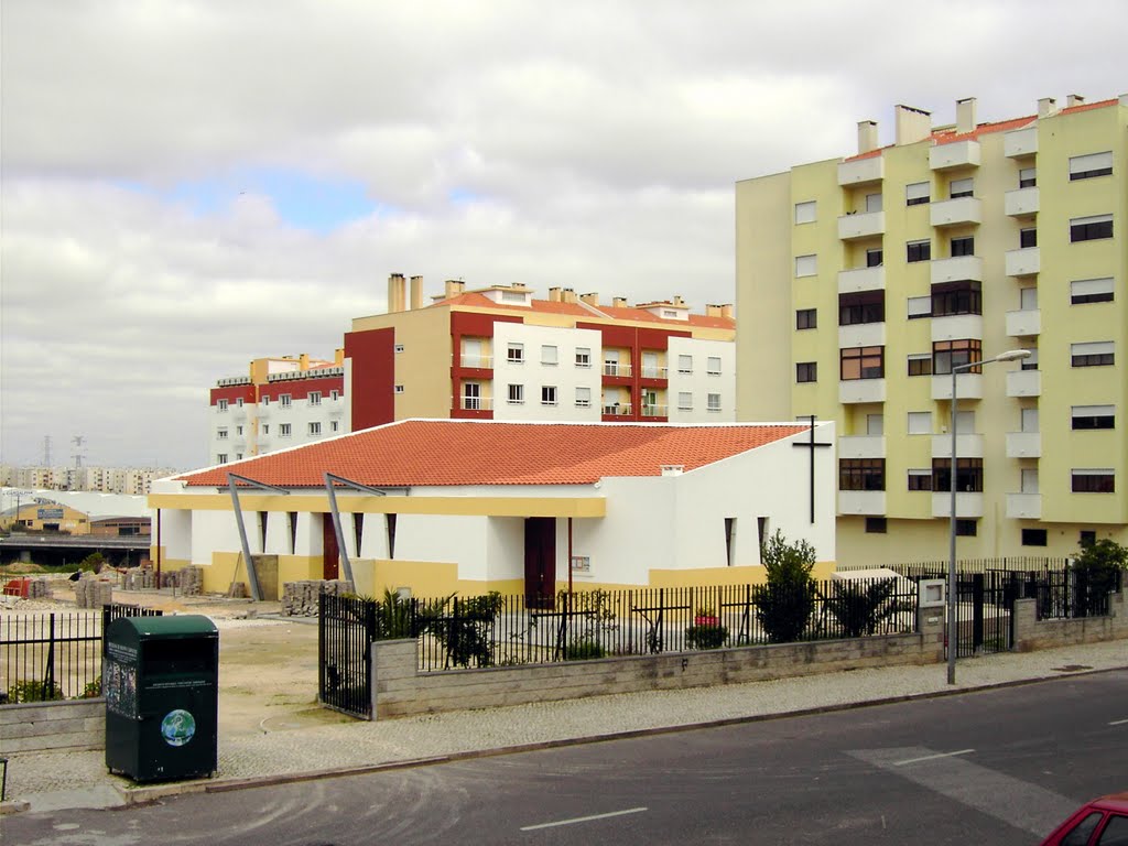 Prior Velho - Igreja paroquial de São Pedro by Victor M T Henriques