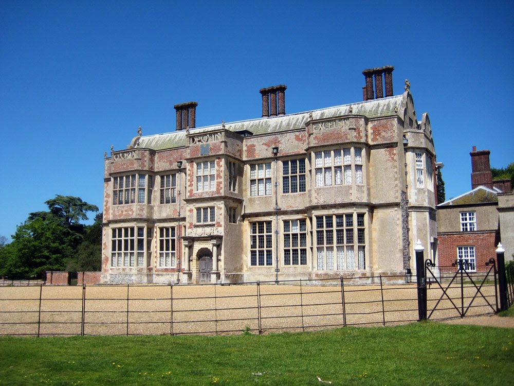 Felbrigg Hall by janaruzena