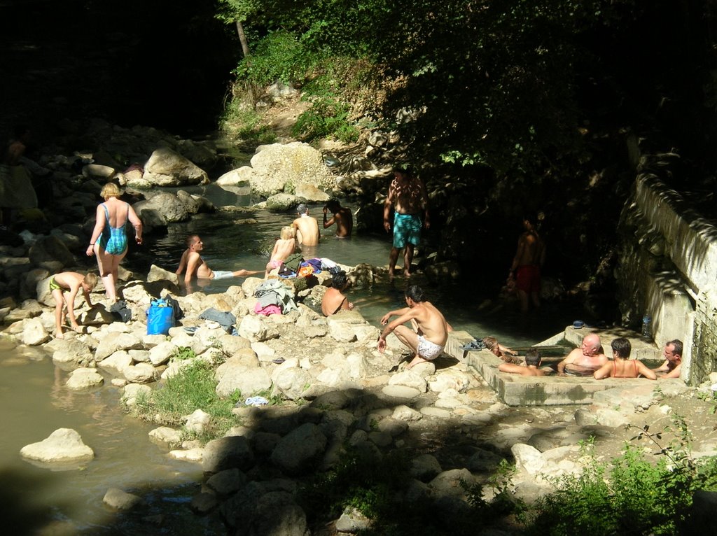 Baños termales en Alhama de Granada by Ramón Carlos Válor L…