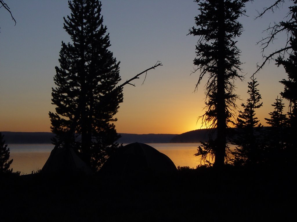 Sun rise at Shoshone lake by Toni Guasch