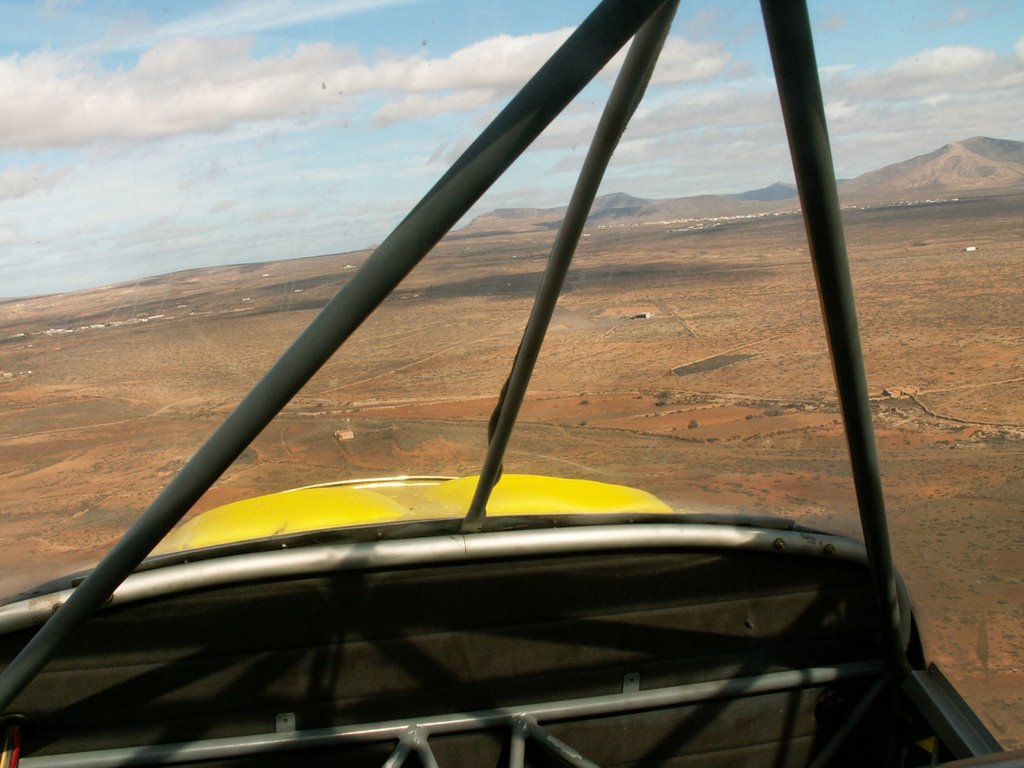 Approaching the airfield of Antigua by savageflieger