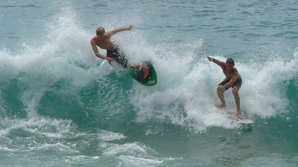 Cabo Skimboarding by singalong