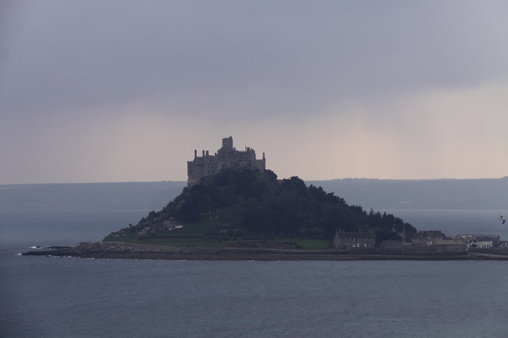 St Michael's Mount, Cornwall by Graham Turnbull