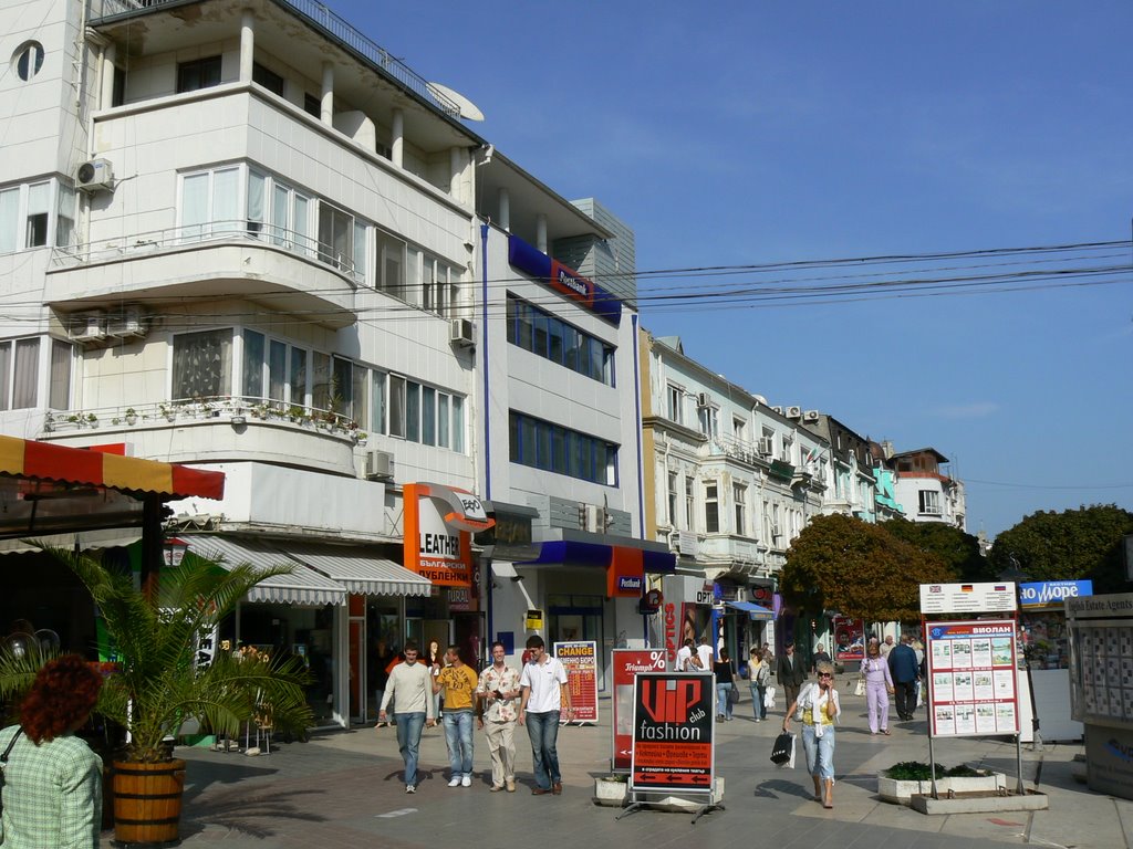 Varna Center, Varna, Bulgaria by akosta