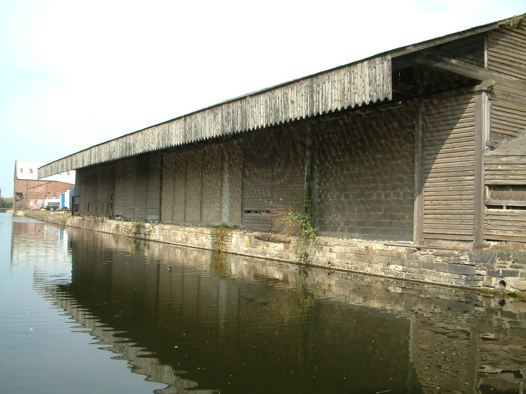 Old Warehouse by Peter Hodge