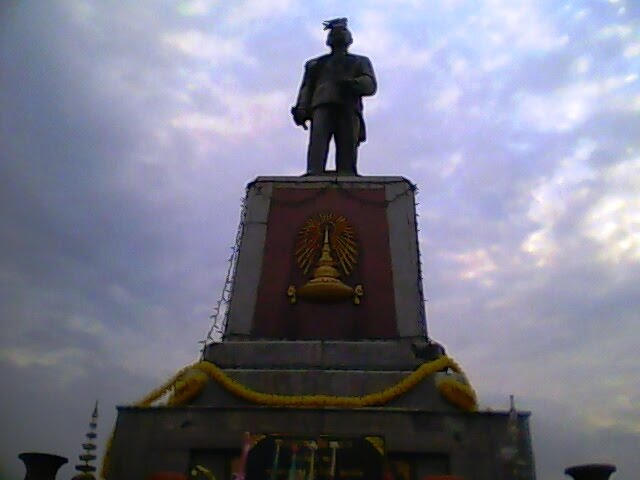 พระบรมราชานุสาวรีย์สมเด็จพระปิยมหาราช by Cosovo Thanarath Team